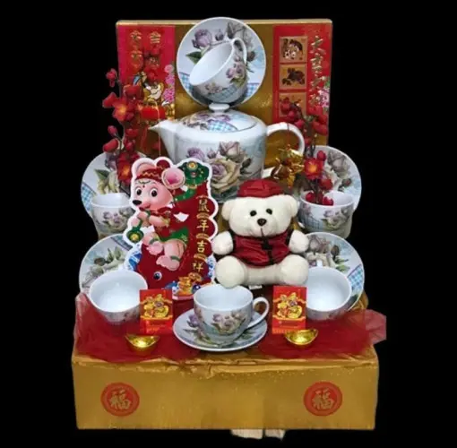 Hampers / Parcel Imlek mega kuningan